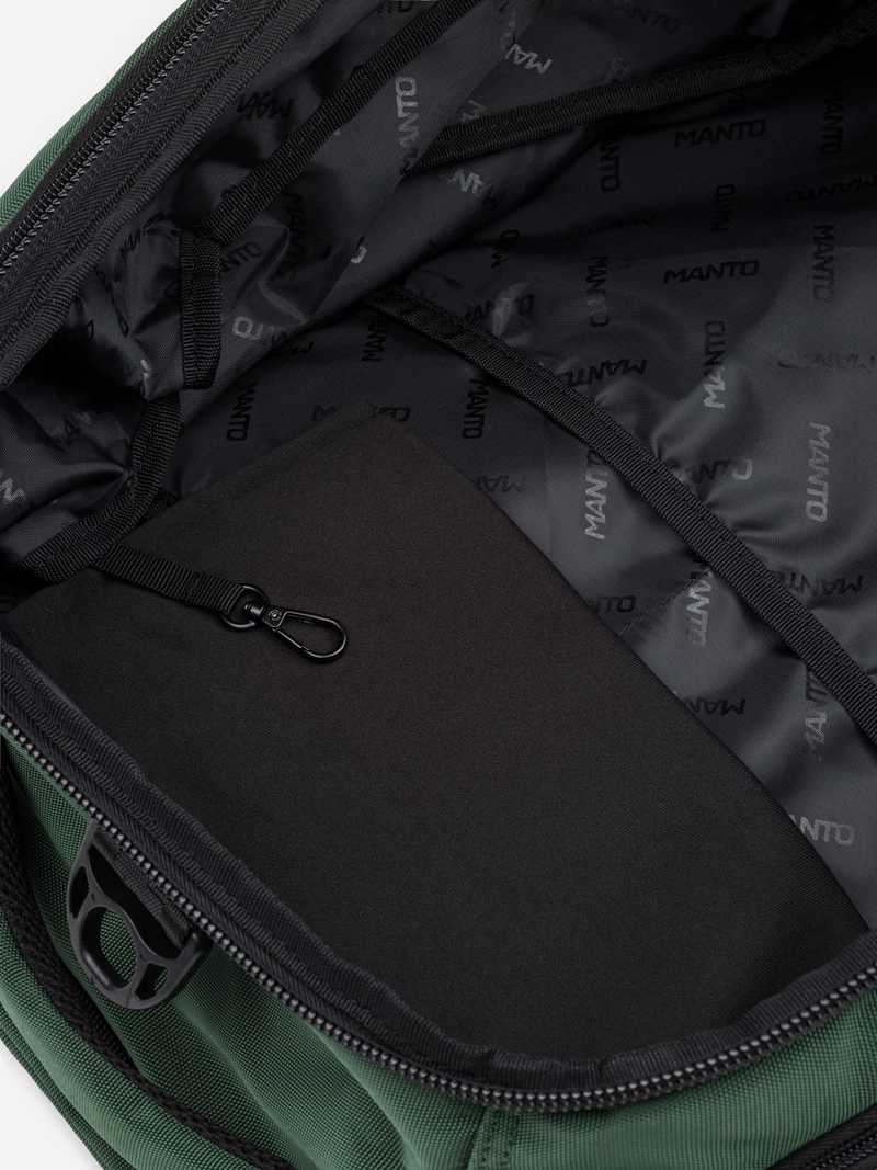 MANTO XL CONVERTIBLE BACKPACK CIRCLE-green